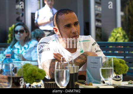 Melbourne, Australien. 15. März 2013.  Lewis Hamilton (GBR), Mercedes AMG Petronas F1 Team - Formel 1-Weltmeisterschaft 2013 - Runde 01 in Melbourne Albertpark, Melbourne, Australien. Bildnachweis: Action Plus Sport Bilder/Alamy Live News Stockfoto