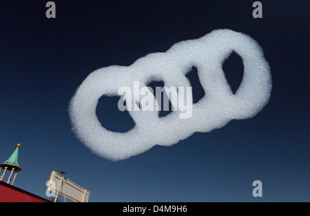 Leipzig, Deutschland, die Auto-Hersteller Audi Logo von Seifenblasen Stockfoto