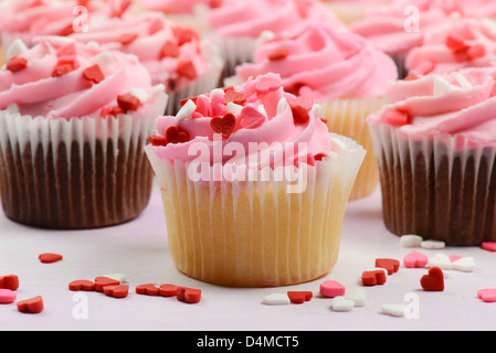 Rosa Cupcakes hautnah Stockfoto