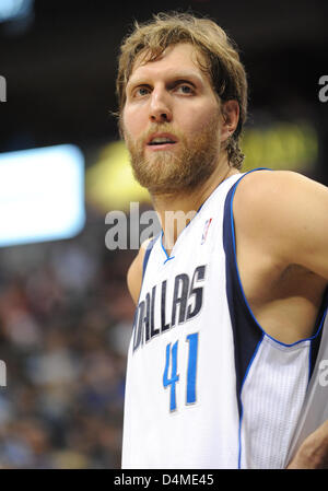 15. März 2013: Dallas Mavericks power forward Dirk Nowitzki #41 bei einem NBA-Spiel zwischen den Cleveland Cavaliers und den Dallas Mavericks das American Airlines Center in Dallas, TX Dallas besiegt Cleveland 96-86 Stockfoto