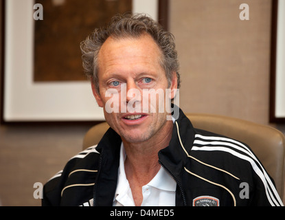 Düsseldorf, Deutschland, Michel Preud'homme, Fußball-Trainer von Al-Shabab Club Stockfoto