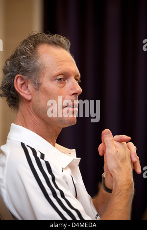 Düsseldorf, Deutschland, Michel Preud'homme, Fußball-Trainer von Al-Shabab Club Stockfoto