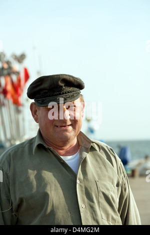 Kuss Feld, Polen, kaschubische Fischer am Hafen Stockfoto