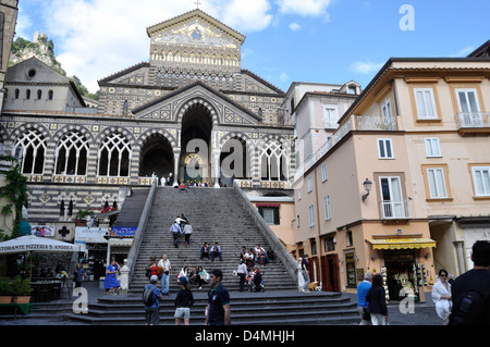 Der Duomo di Sant' Andrea in Amalfi, Italien. Stockfoto