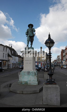 Statue von Oliver Cromwell Markt Hill St Ives Cambridgeshire England Stockfoto