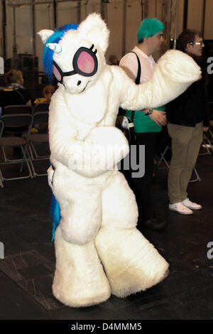 Birmingham, Vereinigtes Königreich. 16. März 2013. Cosplayer auf Birmingam MCM Expo, NEC. Bildnachweis: Ryan McDowell /Alamy Live-Nachrichten Stockfoto