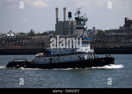 Pilot Schlepper am East River in New York Stockfoto