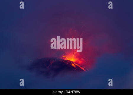 Die Explosion der Vulkan Tungurahua Stockfoto