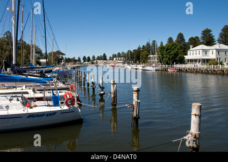 Marina am Fluss Moyne bei Port Fairy, Victoria, Australien Stockfoto