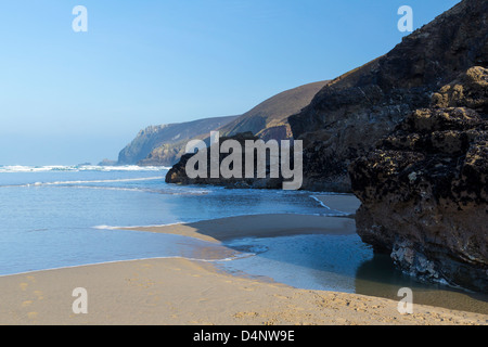 Der Strand von Kapelle Porth auf North Coast of Cornwall England UK Stockfoto