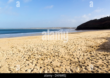 Der schöne Sandstrand in Carbis Bay in der Nähe von St Ives Cornwall England UK Stockfoto