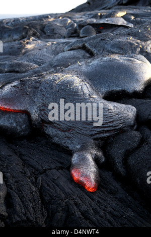 Hot fliessende Lava Vulkan Mauna Kea, Hawaii big Island Pacific Ocean Stockfoto