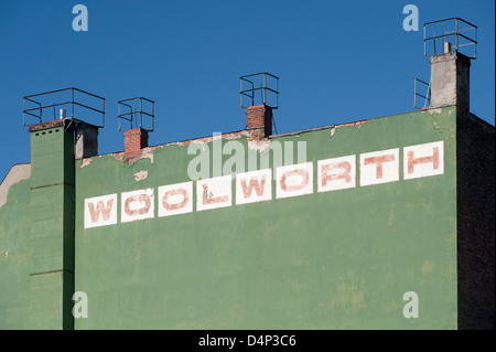 Berlin, Deutschland, Woolworth Inschrift aus einem Abflussrohr Stockfoto