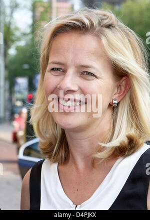 Prinzessin Mabel von den Niederlanden kommt, um die Leonardo da Vinci-Medaille 2009 im Rathaus von Rotterdam, die Niederlande, 2. Juli 2009 erhalten. Die Medaille wird vom Europäischen Verband für Ingenieure Bildung (SEFI) Personen verliehen, die wichtige Arbeit für die Ingenieurausbildung hat. Foto: Albert van der Werf (Niederlande) Stockfoto