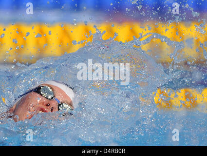 Deutsche Schwimmerin Britta Steffen im Bild während der Hitze der Frauen? s 100m Freistil bei den FINA schwimmen-Weltmeisterschaften in Rom, 30. Juli 2009. Steffen qualifizierte sich für das Halbfinale am Abend. Foto: MARCUS BRANDT Stockfoto