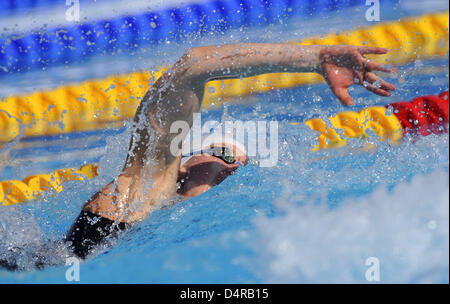 Deutsche Schwimmerin Britta Steffen im Bild während der Hitze der Frauen? s 100m Freistil bei den FINA schwimmen-Weltmeisterschaften in Rom, 30. Juli 2009. Steffen qualifizierte sich für das Halbfinale am Abend. Foto: Marcus Brandt Stockfoto
