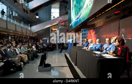 NASA Solar Dynamics Observatory enthüllt neue Bilder (201004210005HQ) Stockfoto