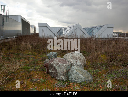 Die braunen Dach auf der Birmingham City Council Büros in Woodcock Straße, Aston, Birmingham, eröffnet im Jahr 2012. Stockfoto