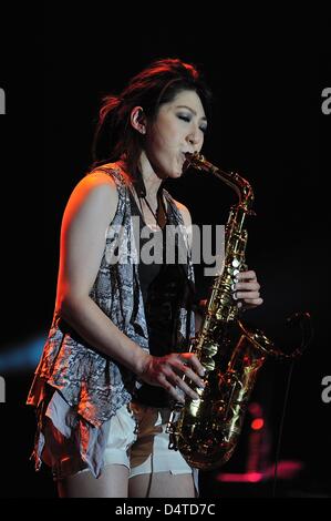 Kaori Kobayashi, 3. März 2013: Kaori Kobayashi, japanischer jazz-Saxophonist und Flötist Leistung auf Java Jazz Festival 2013. Java Jazz Festival 2013 Slogan Jazz Up The World, mit 50 internationale jazz-Musiker und 150 einheimischen würde in Jakarta International Expo Kemayoran 1-3 März 2013 mit 17 Stufen und mehr als 60 Shows stattfinden. (Foto von Robertus Pudyanto/Aflo) Stockfoto