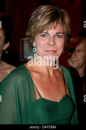 Niederländische Prinzessin Laurentien besucht die Eröffnung Performance Holland Dance Festival? 50 Jahre anspruchsvolle Tanz? im Lucent Tanz Theater in den Haag, die Niederlande, 28. Oktober 2009. Foto: Patrick van Katwijk Stockfoto