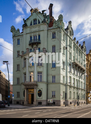 Tschechien, Prag. Masarykovo Nabrezi. Das Goethe-Institut Stockfoto