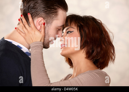 Nahaufnahme von paar umarmt Stockfoto