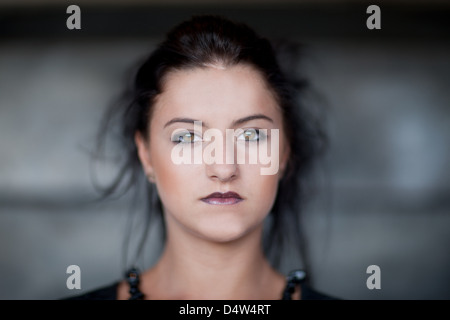 Teenager-Mädchen dunkel geschminkt Stockfoto