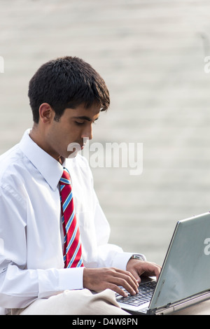 Junge Smart indischen Unternehmen. Stockfoto