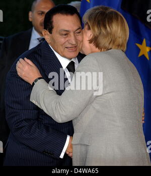 Bundeskanzlerin Angela Merkel empfängt der ägyptische Präsident Husni Mubarak im Kanzleramt in Berlin, Deutschland, 22. September 2010. Poto: Tim Brakemeier Stockfoto