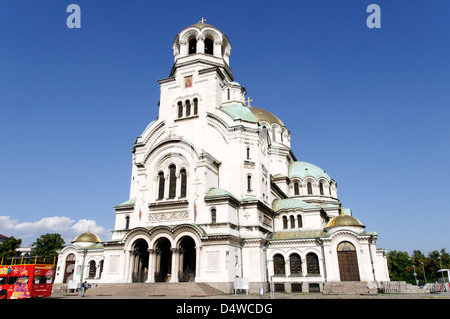 Sofia. Bulgarien. Die Aleksander Newski Gedächtniskirche geschmückt mit gold beladene Kuppeln und die berühmteste Sehenswürdigkeit in Sofia. Stockfoto