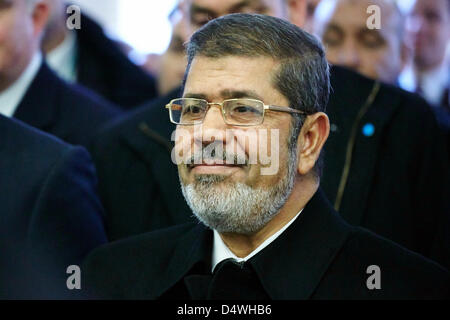 Berlin, 30. Januar 2013. Während des Besuchs des ägyptischen Präsidenten Mohammed Mursi findet die Konferenz der deutsch-ägyptischen Gemischten Wirtschaftskommission an das Bundesministerium für Wirtschaft und Technologie (BMWi) in Berlin. Die Sitzung wird von Federal Minister Dr. Philipp Rösler und dem ägyptischen Minister für Industrie und Handel, Hatem Saleh geführt.   Foto: Mohammed Mursi Stockfoto