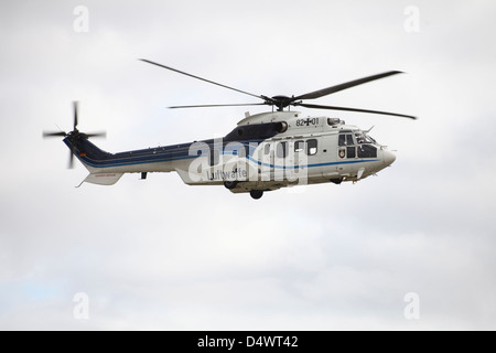 Eine deutsche Luftwaffe Eurocopter Cougar Hubschrauber für VIP-Transport verwendet. Stockfoto