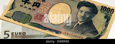Euro und japanische Yen Banknoten Stockfoto