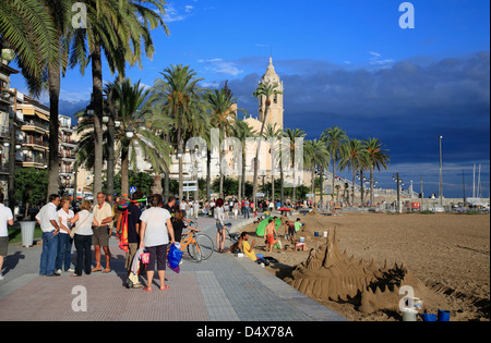 Sitges, Costa Daurada, Promenade, Spanien Stockfoto