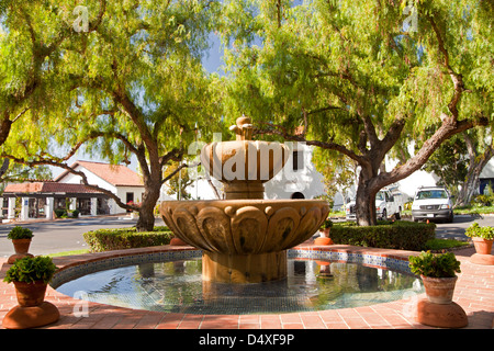 Brunnen von der Mission Basilica San Diego de Alcalá in San Diego, Kalifornien, Vereinigte Staaten von Amerika, USA Stockfoto