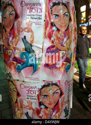 Plakate für Karneval 2013 in Santa Cruz De Tenerife, Kanarische Inseln Stockfoto