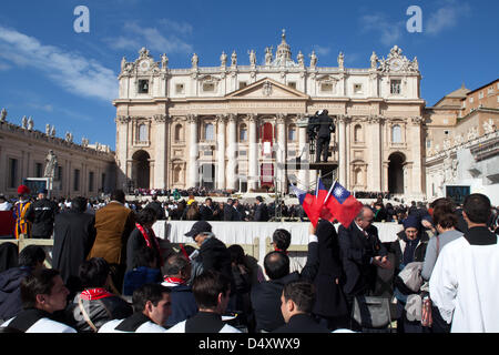 Vatikanstadt, Rom, Italien. 19. März 2013. Papst Francis Einweihung Masse - 19. März 2013 in Rom. Bildnachweis: Corina Daniela Obertas / Alamy Live News Stockfoto