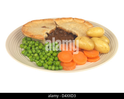 Steak Pie mit Gemüse Stockfoto