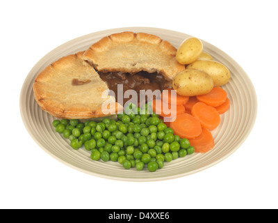 Steak Pie mit Gemüse Stockfoto