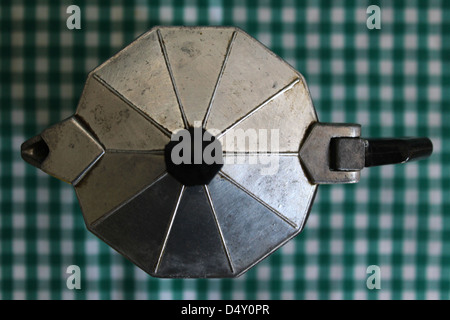 Italienische Mokka-Kaffeemaschine. Stockfoto