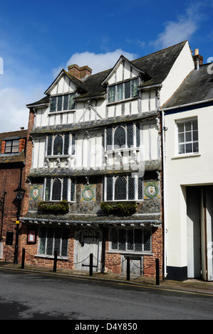 Das Tudor House, Tudor Street, Exeter, Devon, England, UK geglaubt, um 1650 (nicht streng Tudor) gebaut worden Stockfoto
