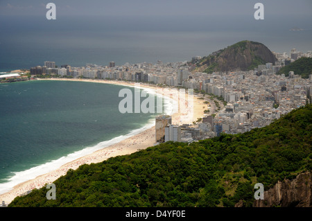 Blick auf Copacabana Strand vom Zuckerhut (Pao de Acucar) Stockfoto