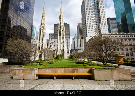 Balkon Terrasse 45 Rockefeller Plaza in New York, USA. Stockfoto