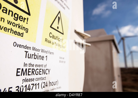 Ovenden moor Windpark, eines der ältesten im Vereinigten Königreich auf Mauren über Keighley, Yorkshire, Großbritannien. Stockfoto