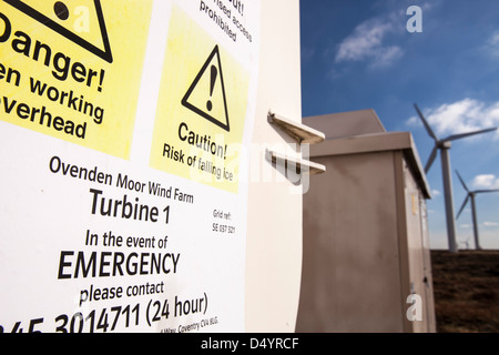 Ovenden moor Windpark, eines der ältesten im Vereinigten Königreich auf Mauren über Keighley, Yorkshire, Großbritannien. Stockfoto