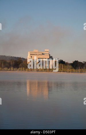 Der High Court Gebäude ist ein herausragendes Beispiel der späten moderne Brutalismus Canberra Australien Stockfoto