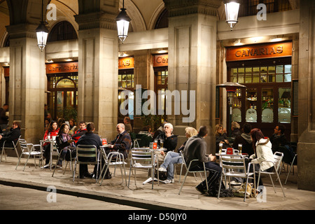 Placa Reial am Abend, Barri Gotic, Barcelona, Spanien Stockfoto