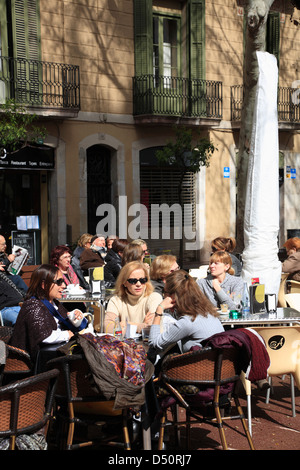 Placa del Sol, Café in GRACIA, Barcelona, Spanien Stockfoto