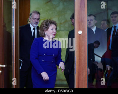 Berlin, Deutschland. 21. März 2013. Walentina Matviyenko (United Russland Partei), Präsident des russischen Föderationsrates abgebildet im Ministerium für auswärtige Angelegenheiten in Berlin. / Berlin, 21. März 2013th Außenminister Westerwelle begrüßt der Präsident des Rates der Russischen Föderation, Walentina Matviyenko für politische Gespräche im Auswärtigen Amt in Berlin.  Bildnachweis: Reynaldo Chaib Paganelli / Alamy Live News Stockfoto