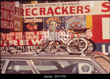 Visuelle Umweltverschmutzung entlang der Interstate 24, September 1972 Stockfoto